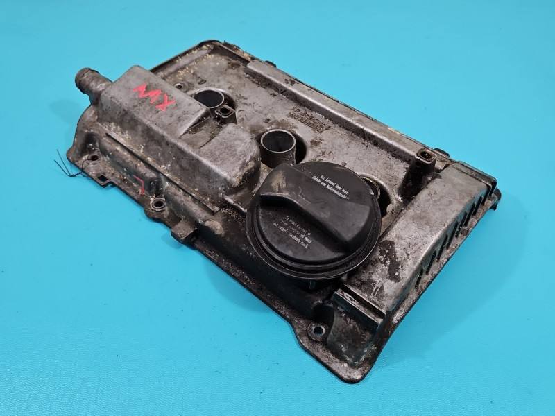 Клапанная крышка Volkswagen Passat B5 078103471R