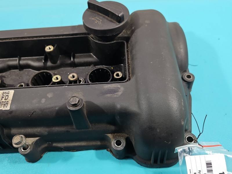 Клапанна кришка Hyundai I30 22410-2B000 — фото деталі 2