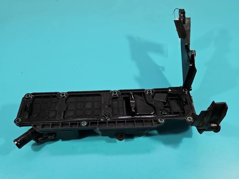 Клапанна кришка Citroen C4 9688939180 — фото деталі 5