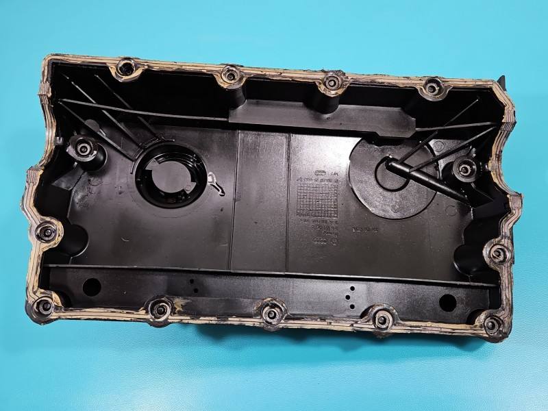 Клапанная крышка Ford Galaxy 038103475R — фото детали 5
