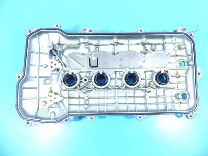 Клапанна кришка Toyota Auris 1ZR — фото деталі 3
