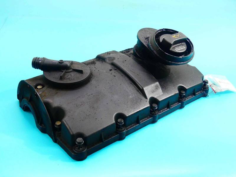 Клапанная крышка Volkswagen Sharan 038103475R — фото детали 2