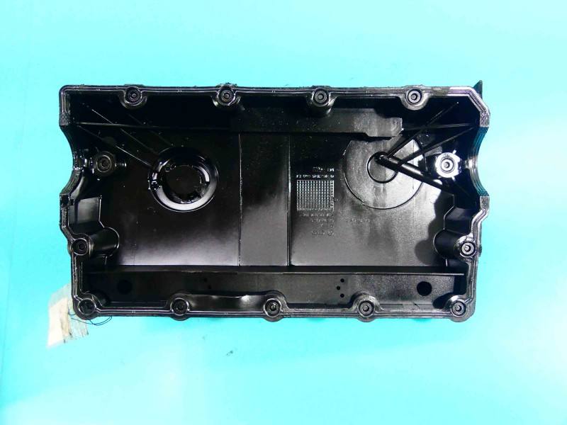 Клапанная крышка Volkswagen Sharan 038103475R — фото детали 4