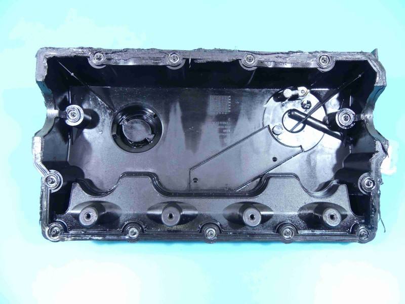 Клапанна кришка Volkswagen Passat B5 038103469 — фото деталі 4