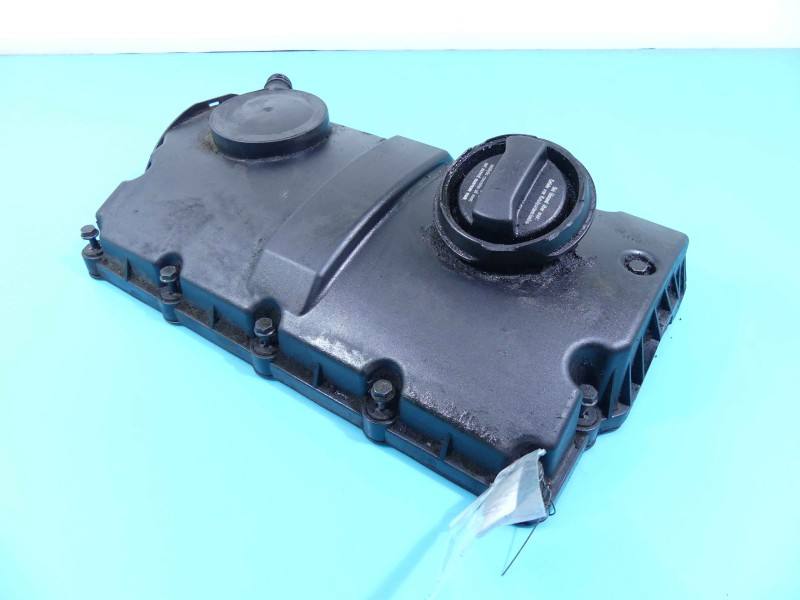Клапанна кришка Audi A4 B5 038103475S