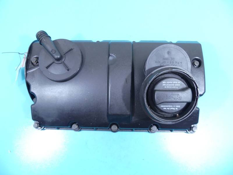Клапанная крышка Seat Alhambra 038103475Q — фото детали 2