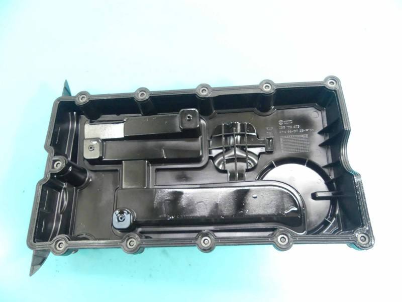 Клапанна кришка Volkswagen Touran 03G103475 — фото деталі 6
