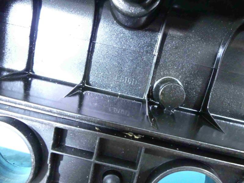 Клапанная крышка Ford Focus EYDB — фото детали 4