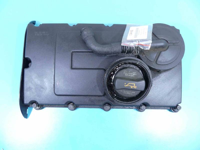 Клапанна кришка Volkswagen Touran 03G103475 — фото деталі 2