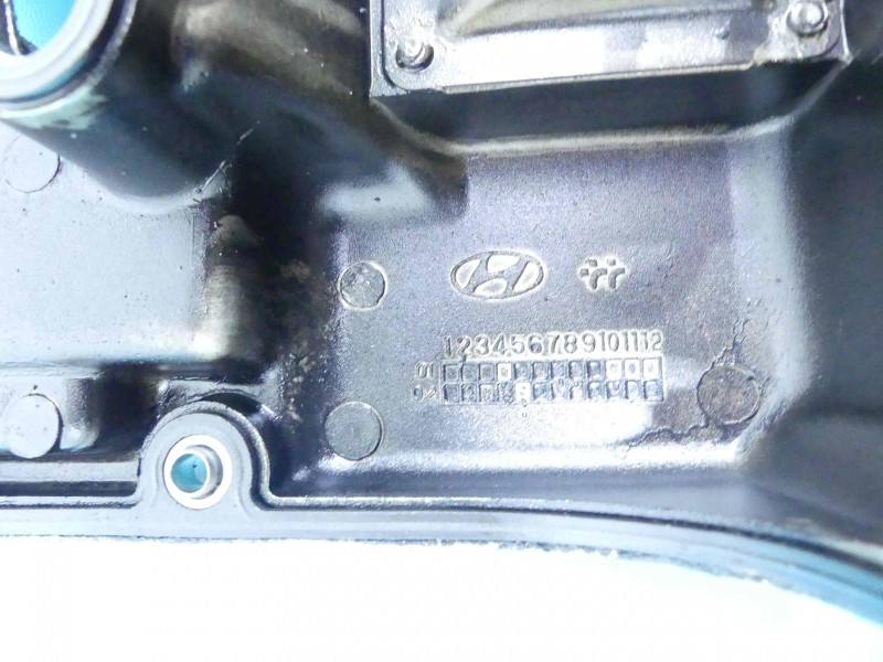 Клапанная крышка Kia Sorento — фото детали 4