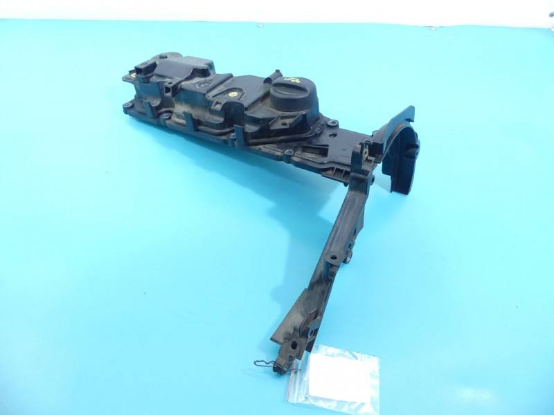 Клапанна кришка Peugeot Partner M06042A190