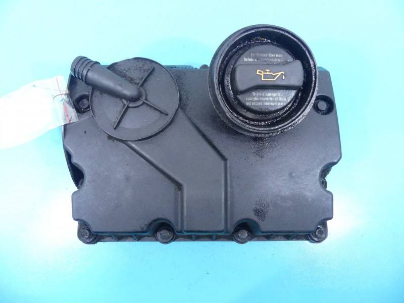 Клапанная крышка Volkswagen Polo 045103469 — фото детали 2