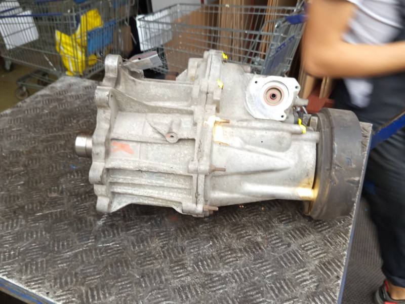 Редуктор Jeep Grand Cherokee 52853664AH — фото детали 15