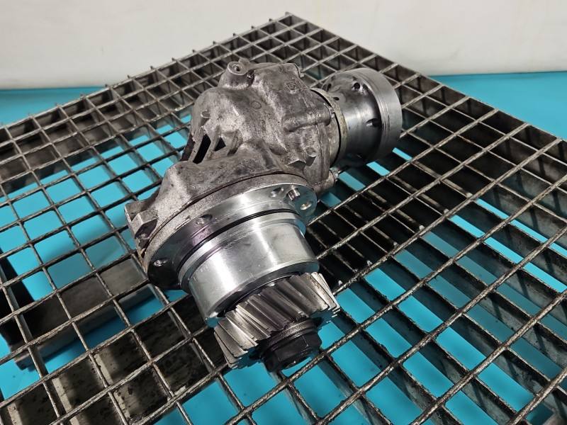 Редуктор Mercedes A W177 A2462801800