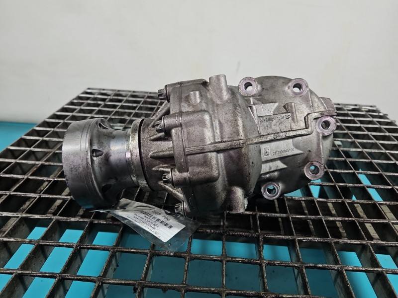 Редуктор Mercedes A W177 A2462801800 — фото детали 4