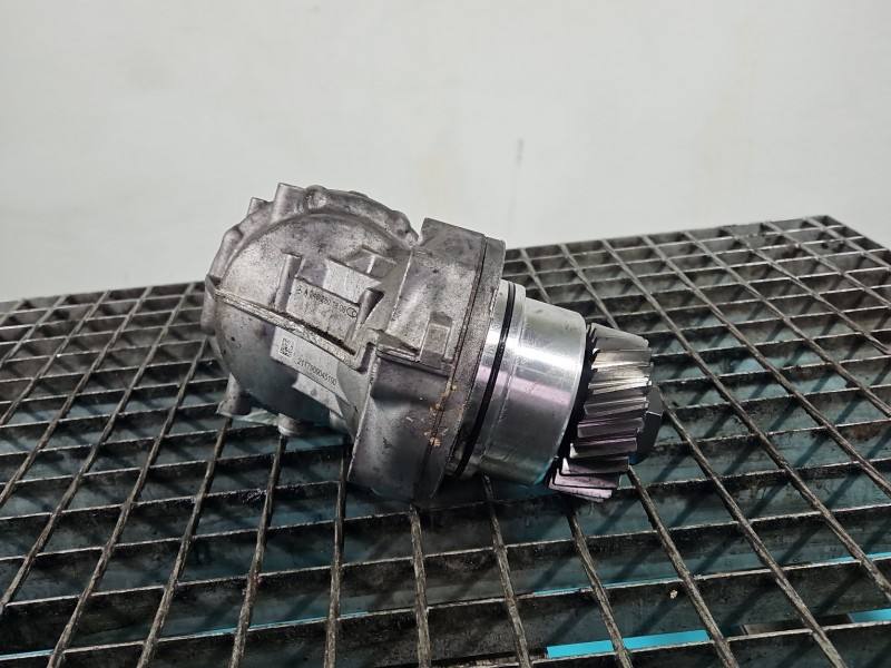 Редуктор Mercedes A W177 A2462801800 — фото детали 7