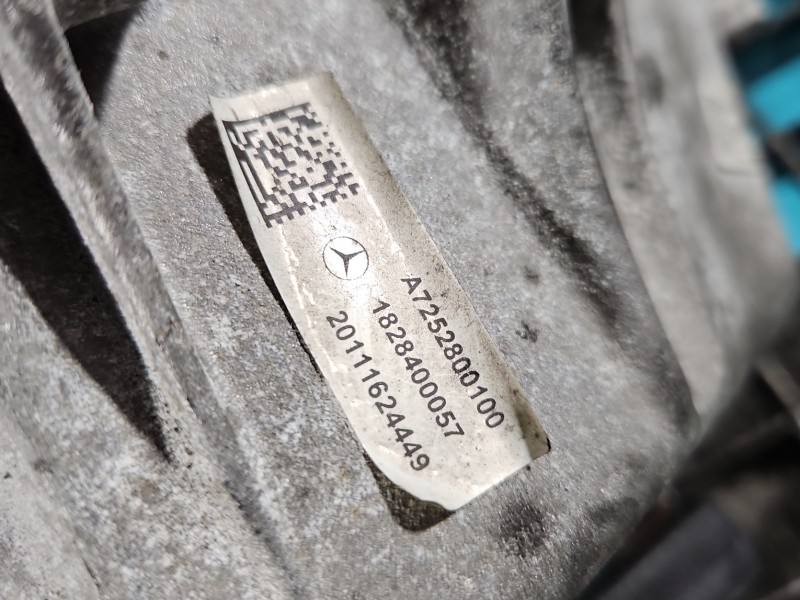 Редуктор Mercedes S W222 A7252800100 — фото детали 6