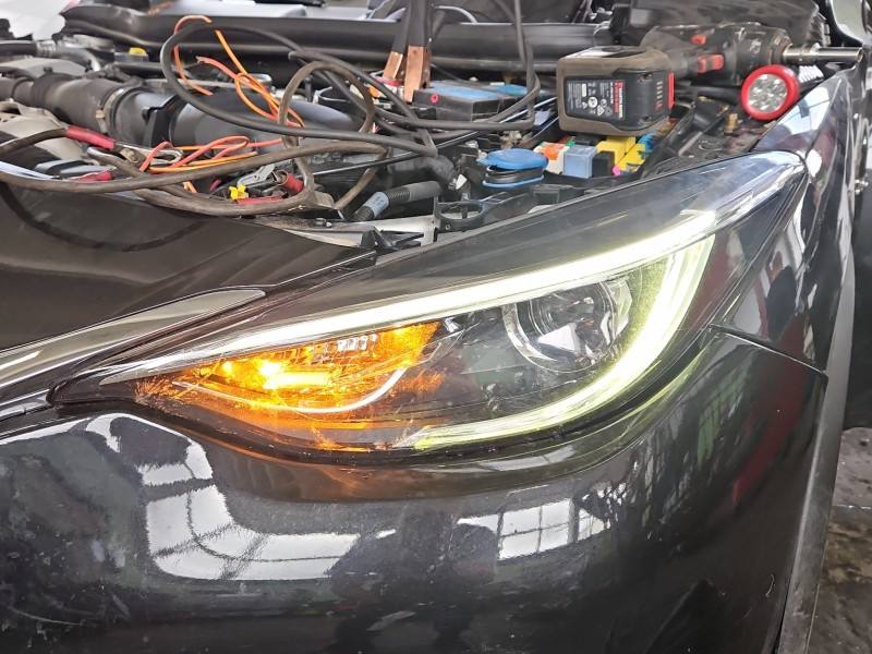 Фара передня ліва Infiniti QX30 26060-5DA1A