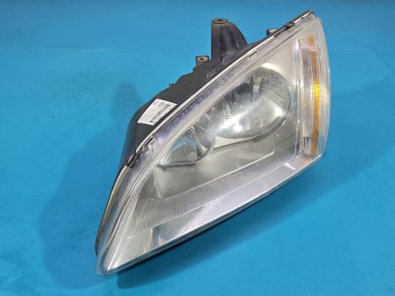 Фара передня ліва Ford Focus 4M51-13W030-AF