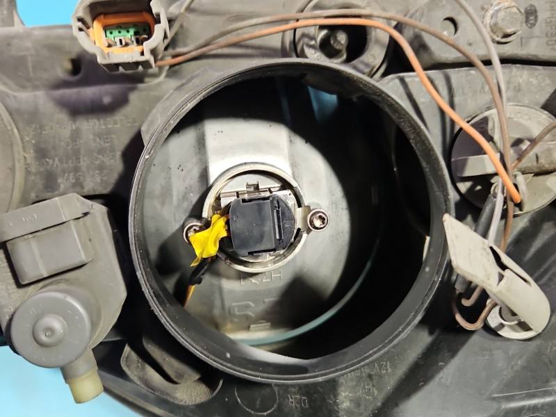 Фара передняя левая Nissan Primera 1EJ238010-01 — фото детали 9