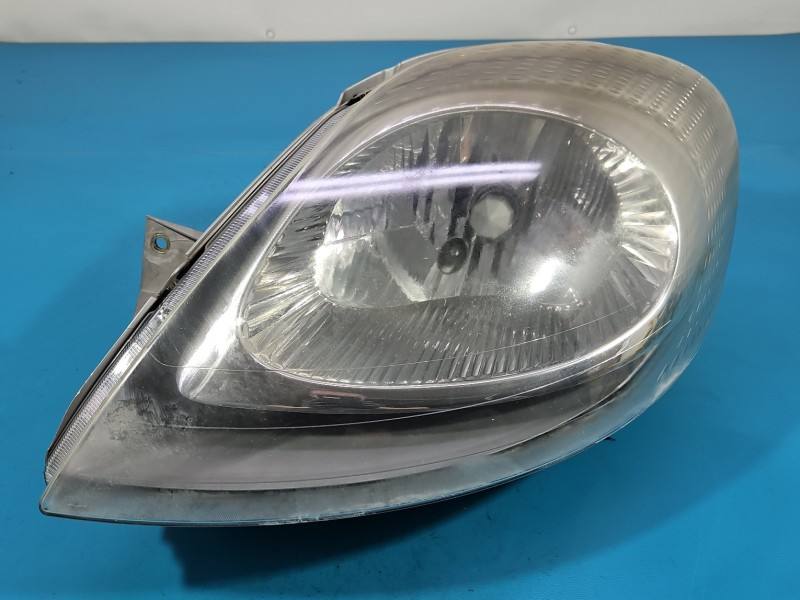 Фара передня ліва Opel Vivaro 7700311371
