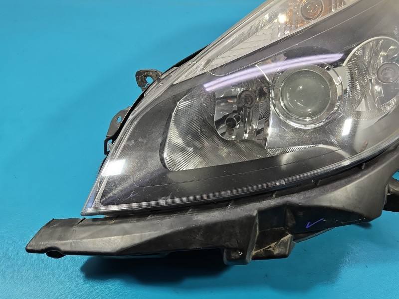 Фара передня ліва Renault Clio 8200261610 — фото деталі 6