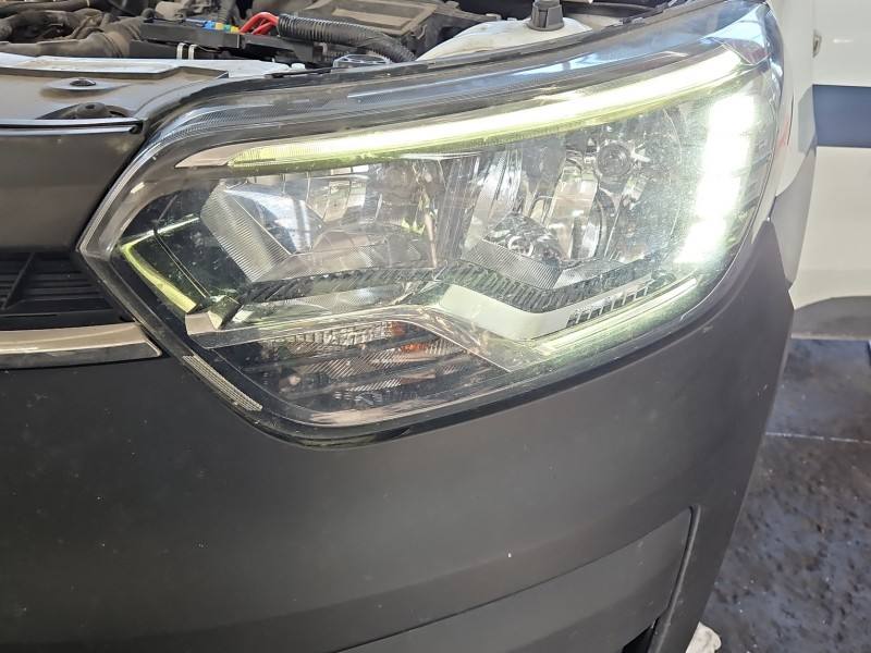 Фара передняя левая Renault Express 260600331P