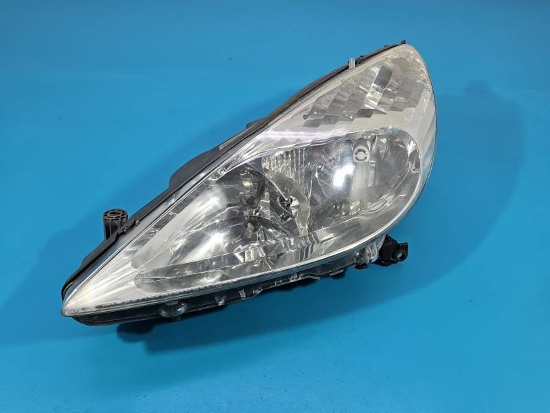 Фара передня ліва Peugeot 607 9641958880