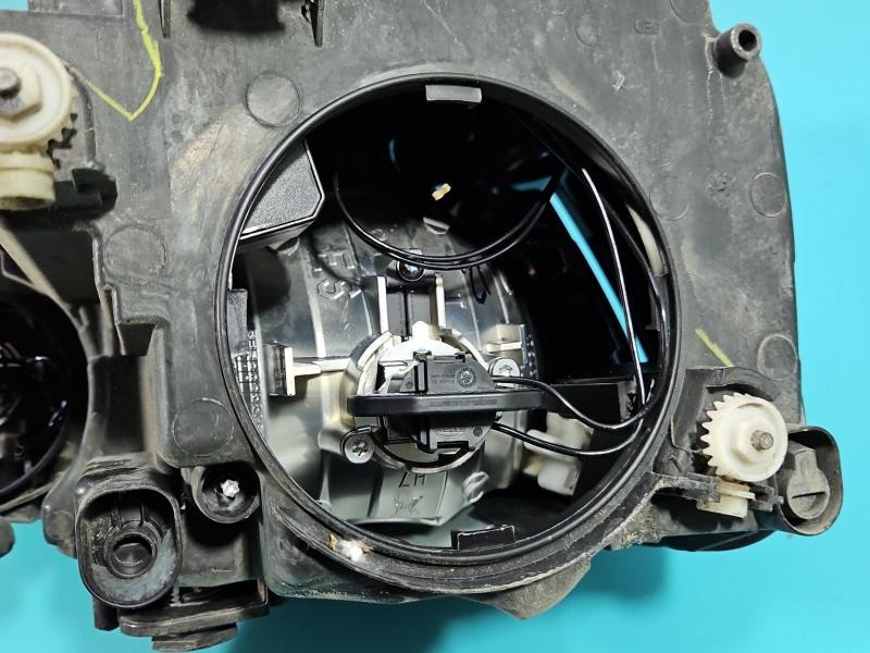 Фара передняя левая Volkswagen Jetta 5C7941005A — фото детали 12