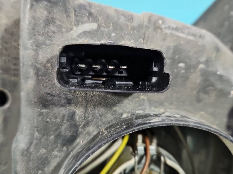 Фара передня ліва Renault Scenic 2 — фото деталі 8