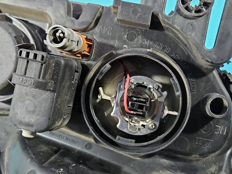 Фара передня ліва Renault Scenic 1 7700432094 — фото деталі 12