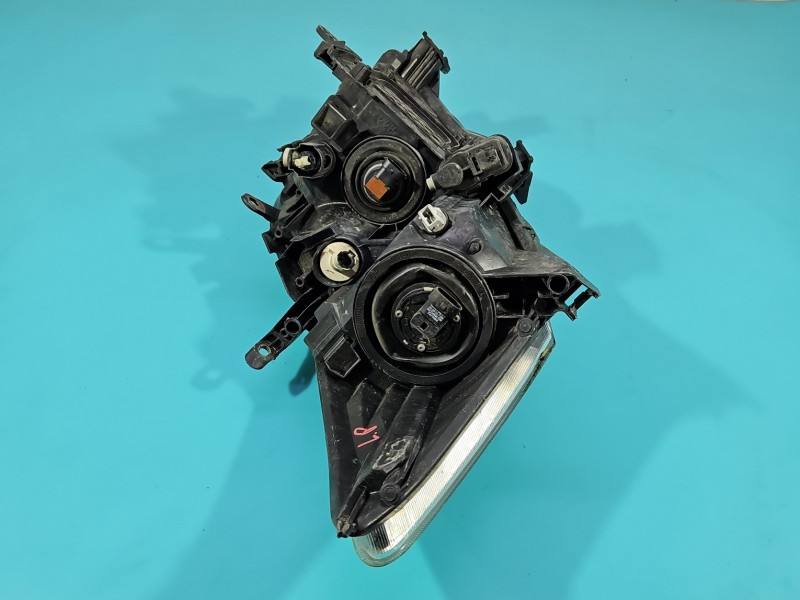 Фара передняя левая Toyota Auris 81150-02460 — фото детали 7