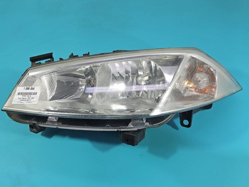 Фара передня ліва Renault Megane 2 7701064018
