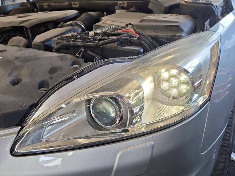 Фара передня ліва Peugeot 508 9687580680