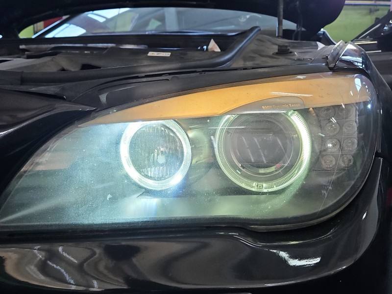 Фара передня ліва BMW 7 F01 7182149