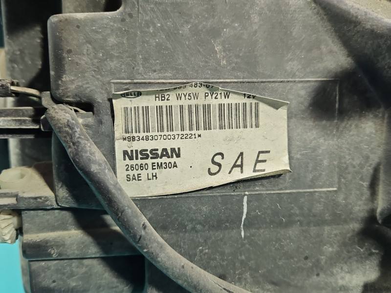 Фара передня ліва Nissan Tiida — фото деталі 5