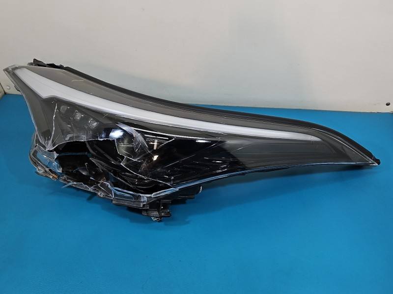 Фара передня ліва Toyota C-HR 223374009