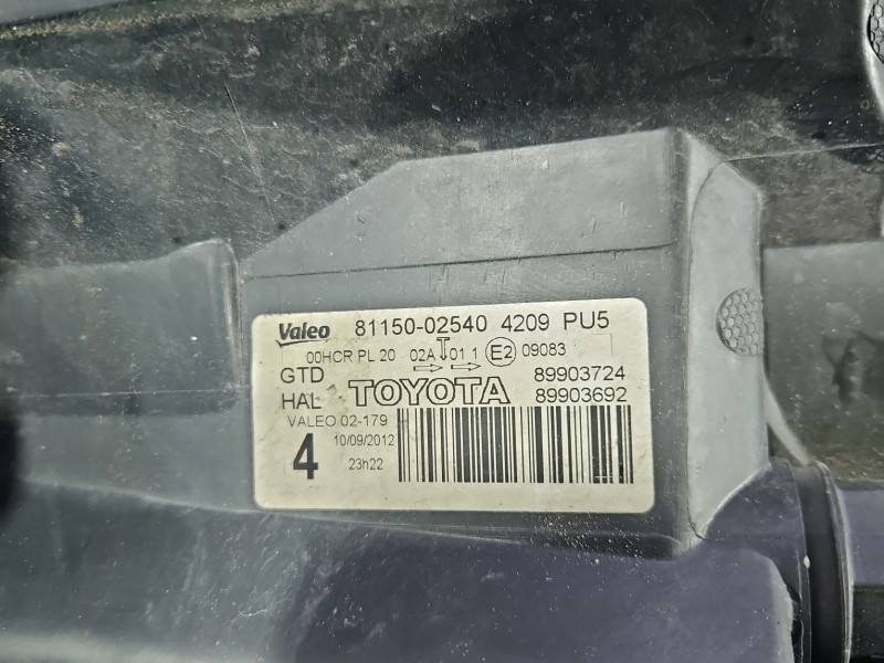 Фара передня ліва Toyota Auris 89903724 — фото деталі 10