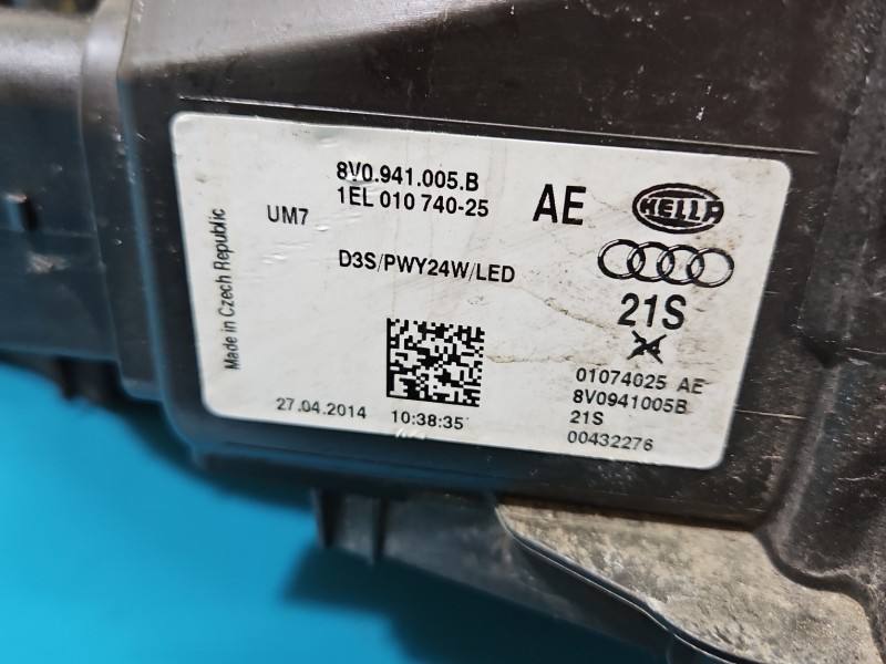 Фара передня ліва Audi A3 8V 8V0941005B — фото деталі 9