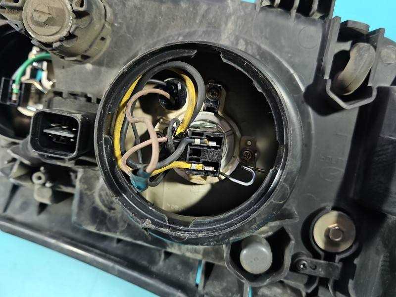 Фара передняя левая Hyundai Matrix IHL 92101-176 — фото детали 8