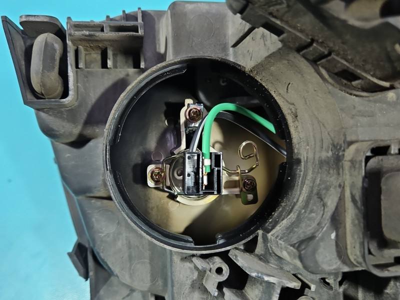 Фара передняя левая Hyundai Matrix IHL 92101-176 — фото детали 10
