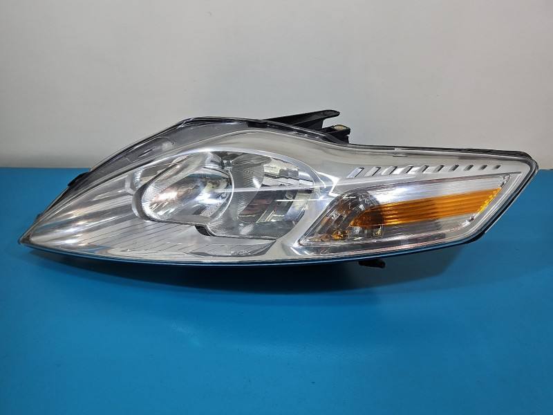 Фара передня ліва Ford Mondeo 7S71-13101-EF