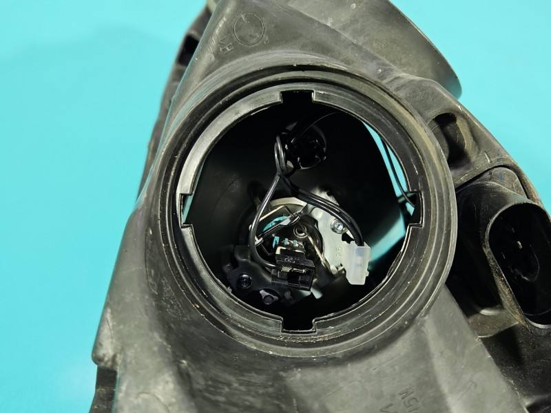 Фара передня ліва Ford C-Max AM51-13W030-AF — фото деталі 10