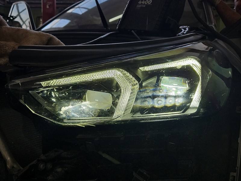Фара передня ліва BMW IX1 U11 5A5BD47 — фото деталі 2