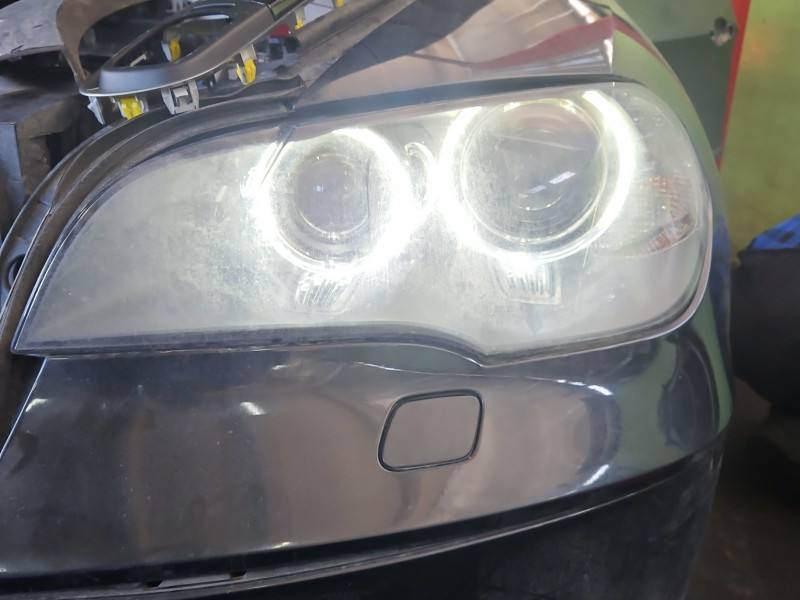 Фара передня ліва BMW X5 E70 7240787