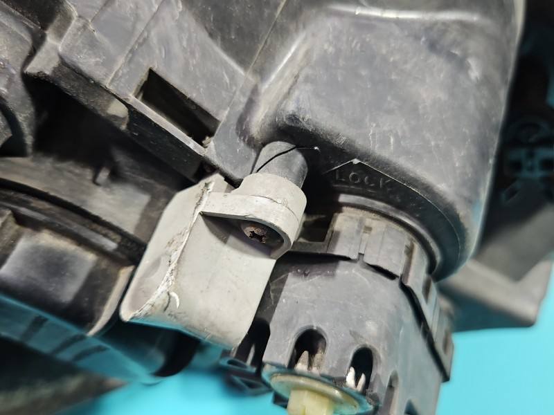 Фара передняя левая Hyundai H1 92101-4H0 — фото детали 11
