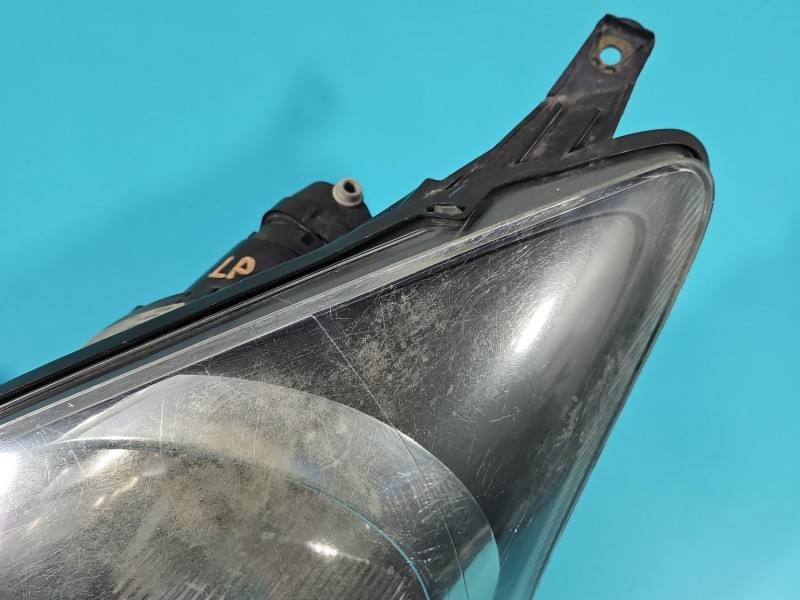 Фара передняя левая Toyota Aygo 81150-0H070 — фото детали 6