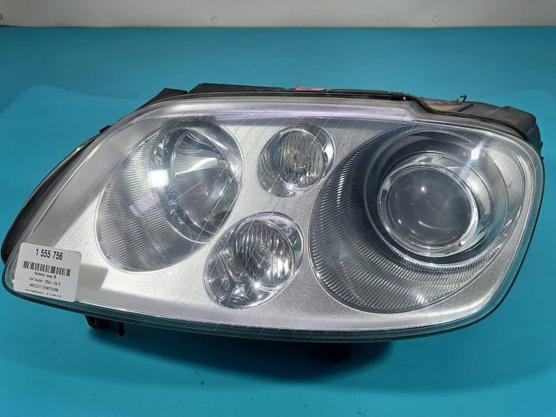Фара передняя левая Volkswagen Touran 1T0941039K