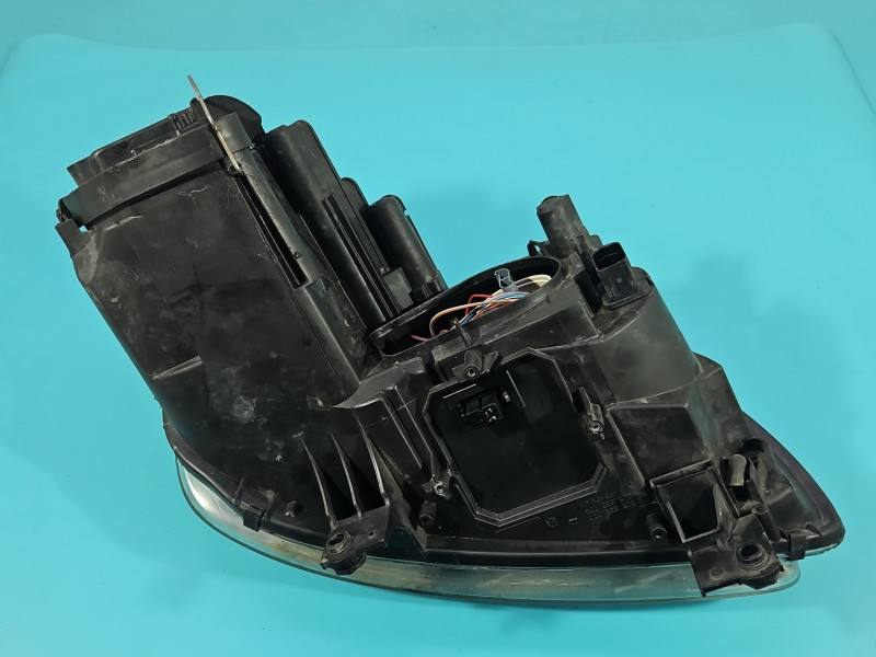 Фара передняя левая Volkswagen Touran 1T0941039K — фото детали 9
