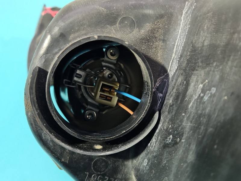 Фара передня ліва Ford S-max 6M21-13D155-AJ — фото деталі 11
